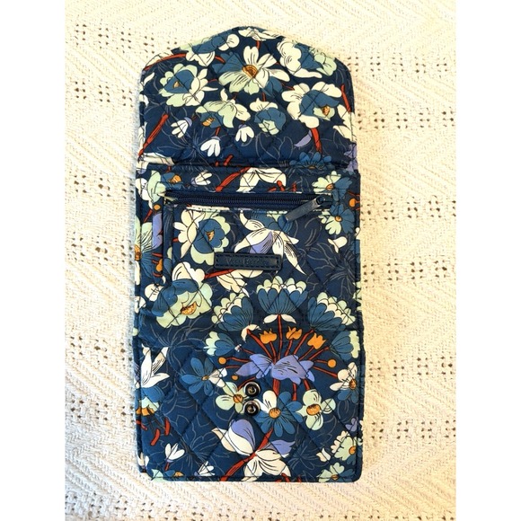 Vera Bradley Modern Floral Blue Small Trifold  Wallet Daisy - Picture 3 of 5